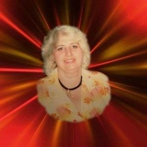 Meet your Posher, Ella